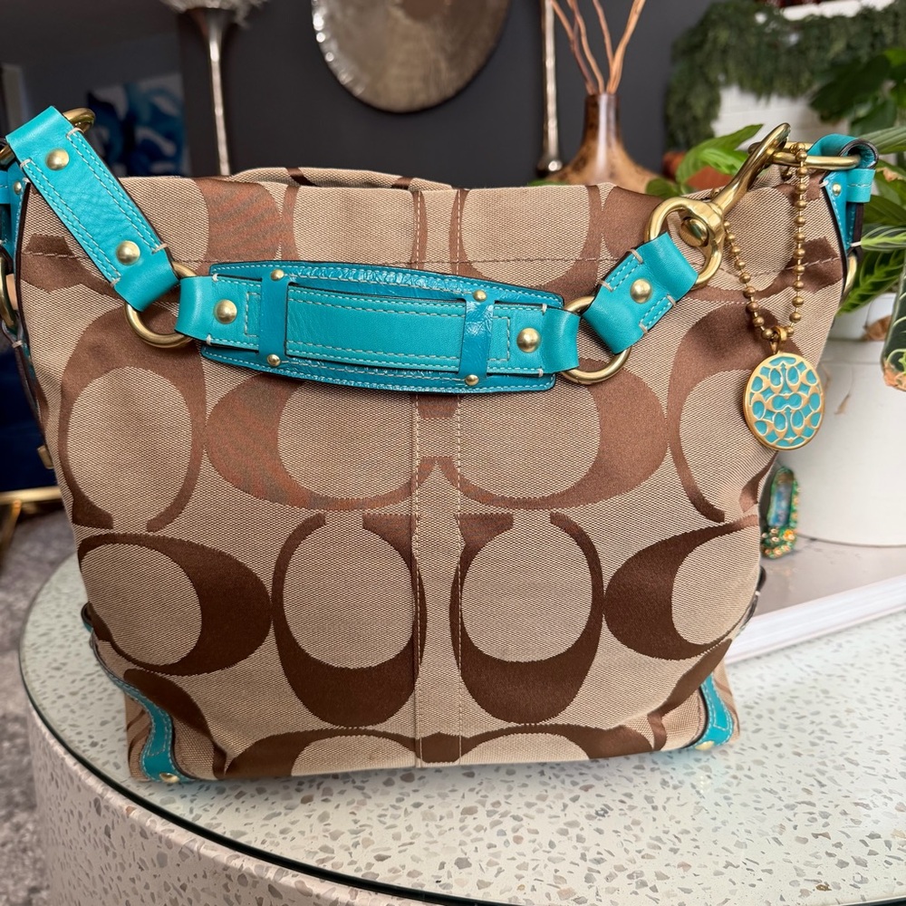 Coach VINTAGE signature C hobo bag, large.  Turquoise leather Y2K bag.